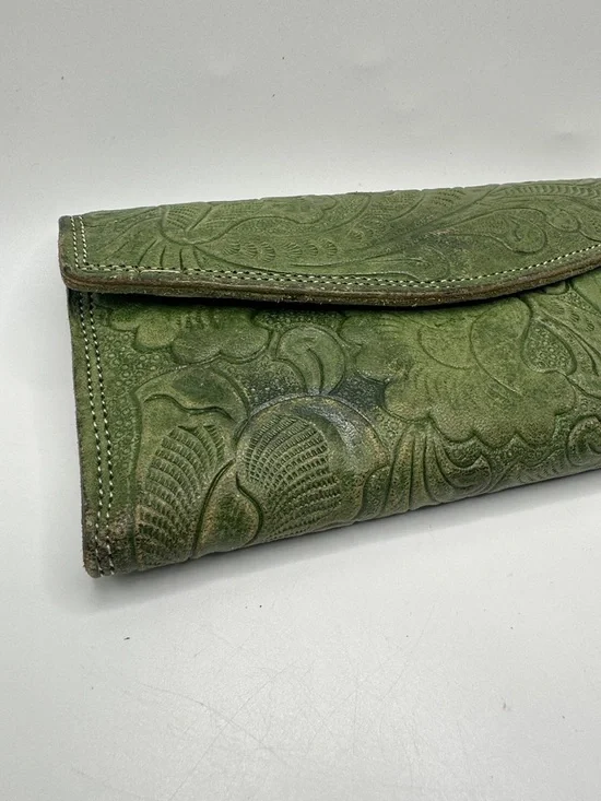 Source Unknown Green Tooled Leather Wallet Clutch - Picture 2 of 10